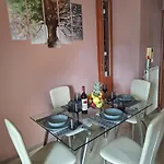 Sweet Apartamento Loutráki
